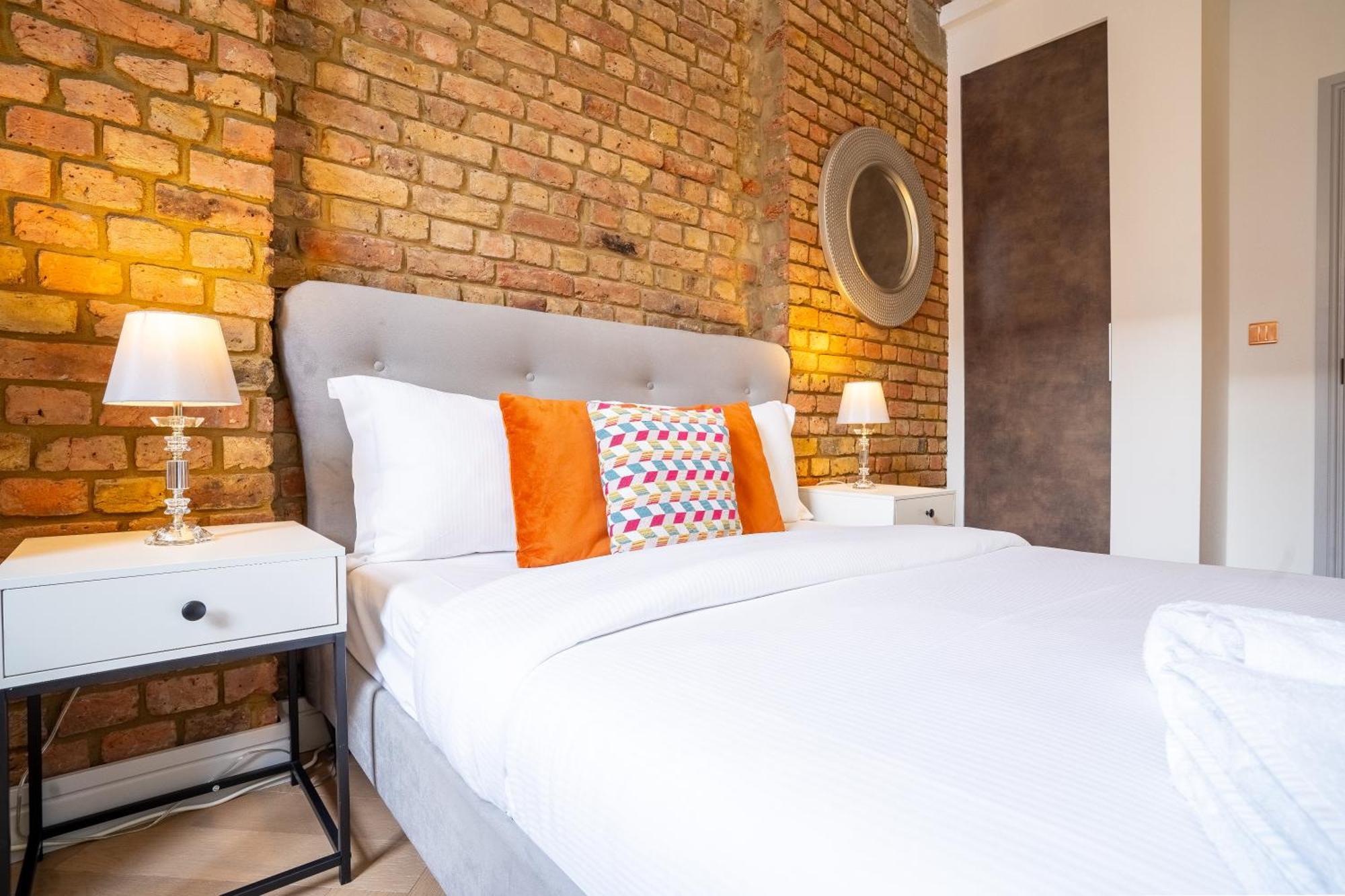 Appartamento Stylish Modern In Nw6 Londra